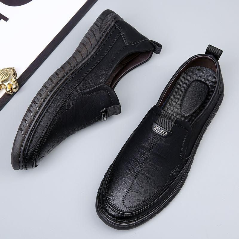 Fashion Forward Trendy Mens Casual Leather Shoes